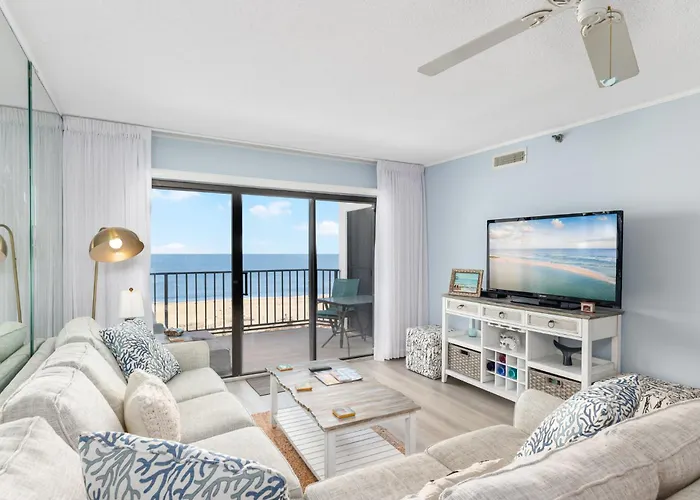 Wake Up To Stunning Ocean Views In Beautiful Plaza Condominium! Ocean Stadt