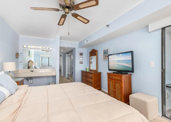 Wake Up To Stunning Ocean Views In Beautiful Plaza Condominium!